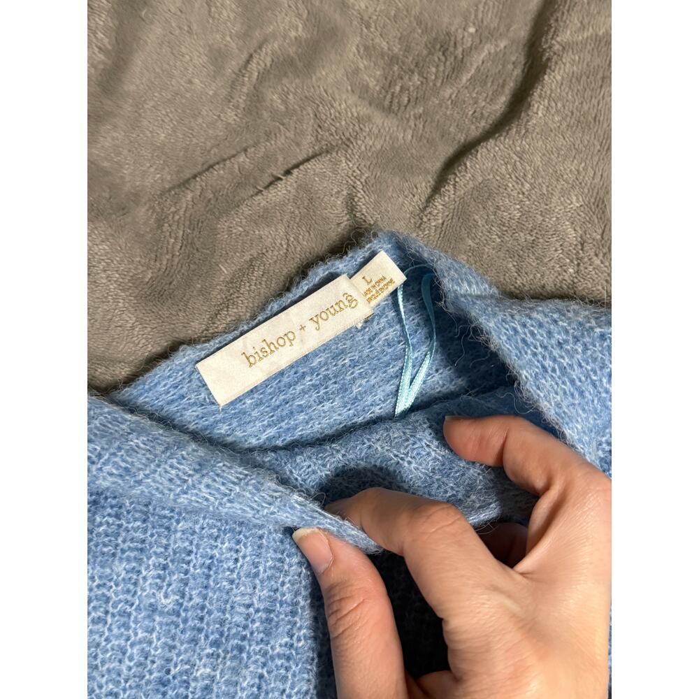 NWOT Anthro Bishop + Young Jocelyn Twist Back
Sweater Size Large Light Blue - Picture 4 of 6